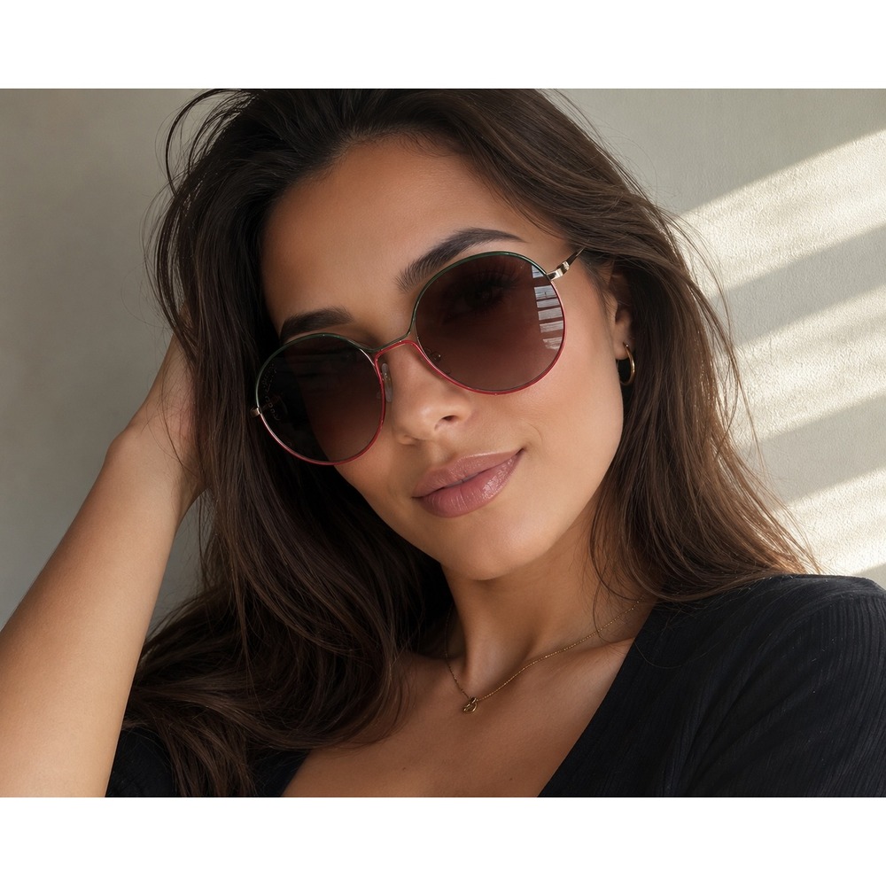 Gucci Sunglasses Women's Size OS Red Green Good Round Gradient Lens